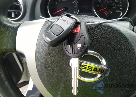 2013 Nissan Rogue S/Sv z USA, uszkodzony, nr VIN JN8AS5MT5DW546686